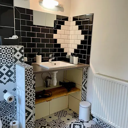 Le Cardoue, D'hotes Proche Du Puy Dufou