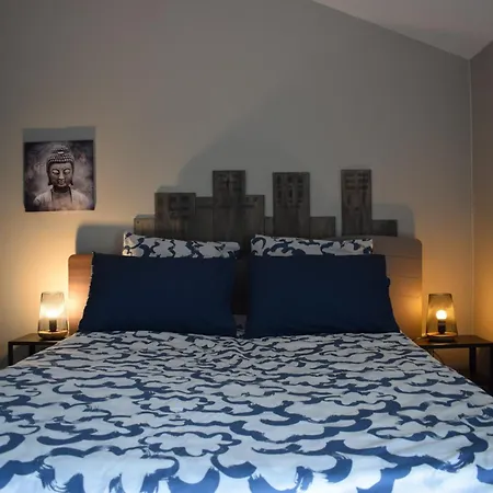 Le Cardoue, D'hotes Proche Du Puy Dufou