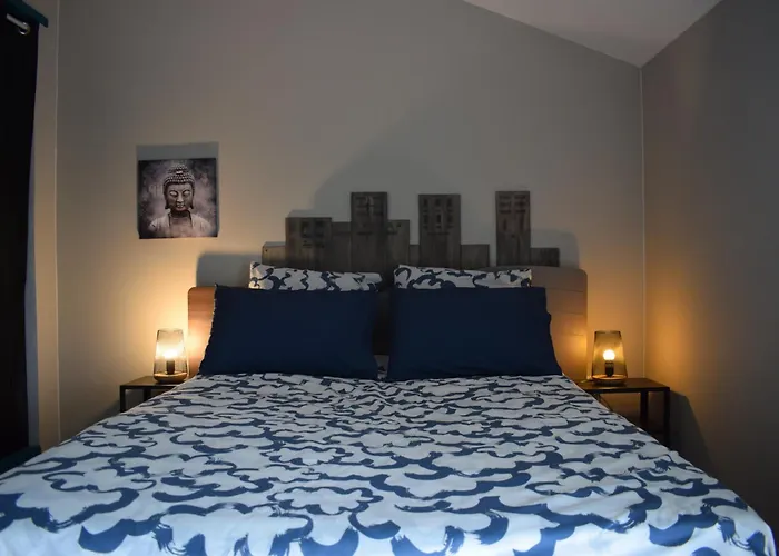 Le Cardoué, D'hôtes Proche Du Puy Dufou